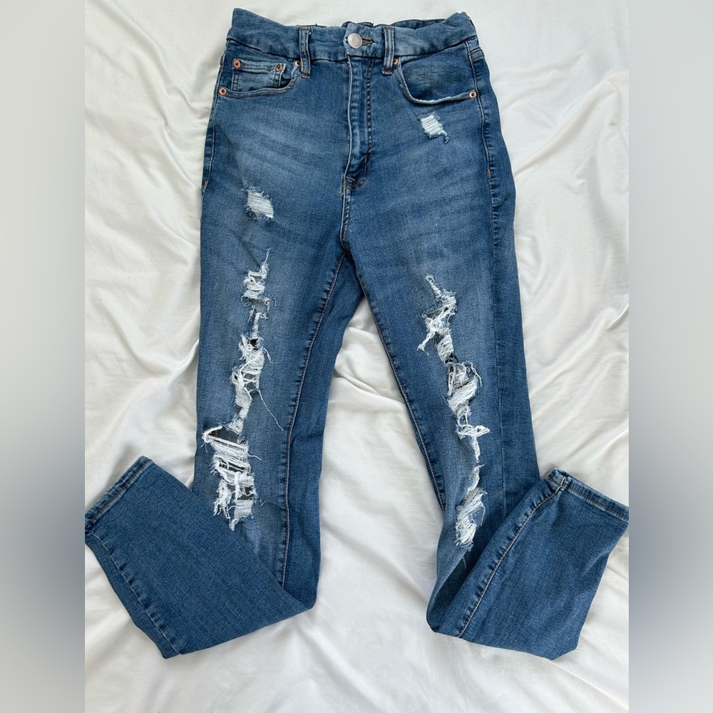 Blue jeans- perfect condition- Aeropostale- size 4
